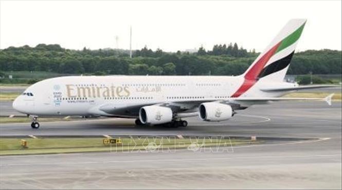 Airbus Yêu Cầu Các Hãng Hàng Không Kiểm Tra Cánh Máy Bay A380 | Baotintuc.Vn