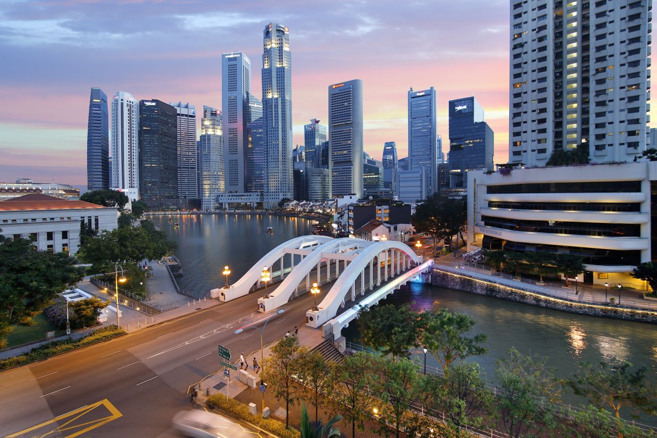 Gửi hàng hóa đi Singapore nhanh chóng an toàn từ Hồ Chí Minh