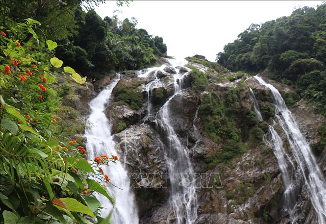 Chiêm ngưỡng vẻ đẹp thác Trắng ở Quảng Ngãi | baotintuc.vn