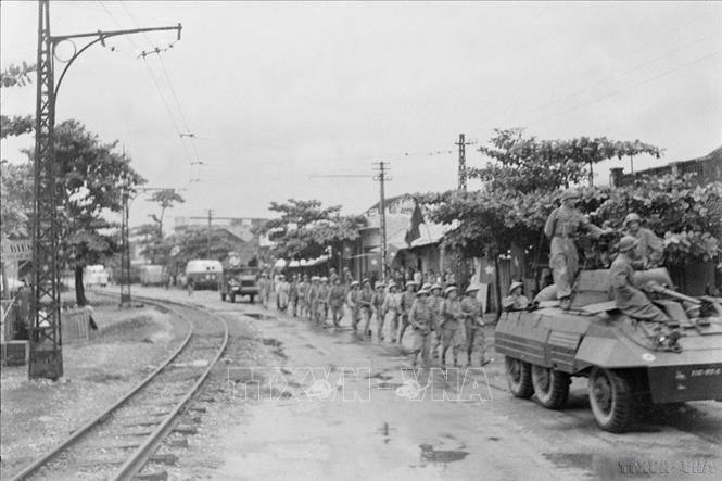 70 năm Giải phóng Thủ đô: Mốc son lịch sử hào hùng của nhân dân Thủ đô- Ảnh 13.