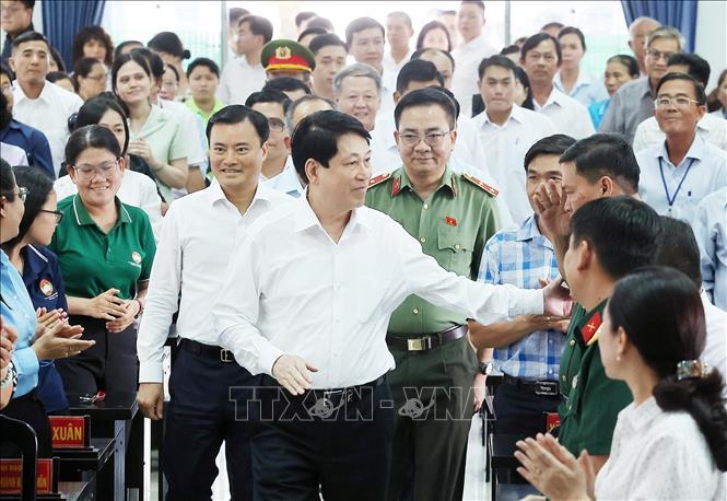 ចំណងជើងរូបថត