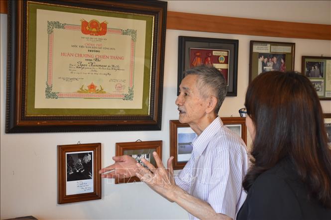 Chú thích ảnh