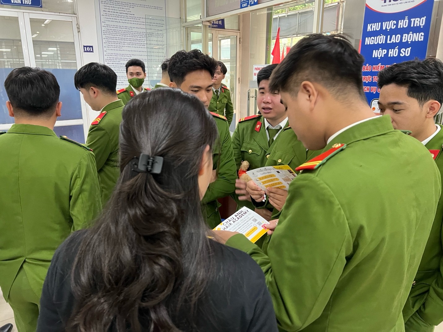 Chú thích ảnh