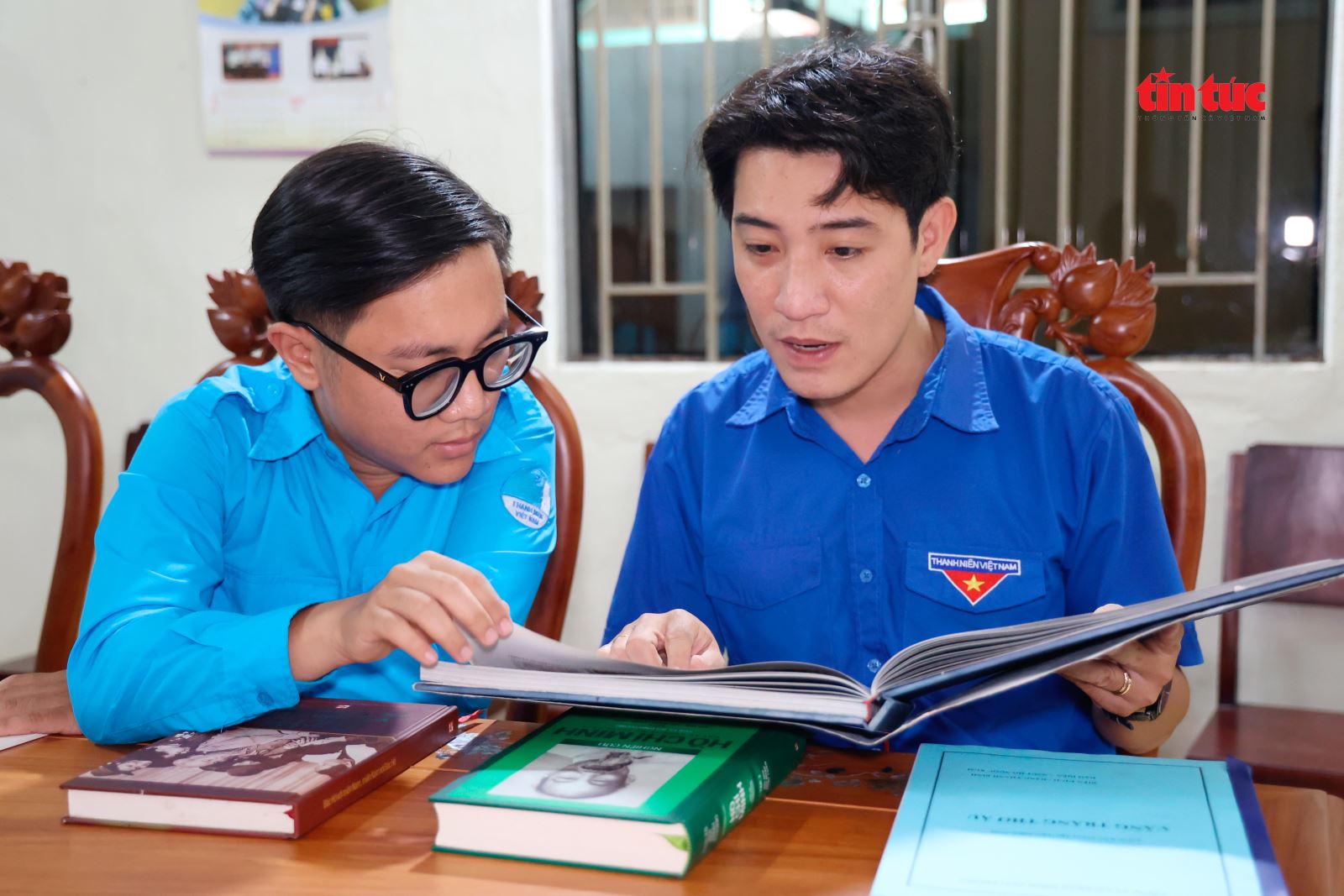 Chú thích ảnh