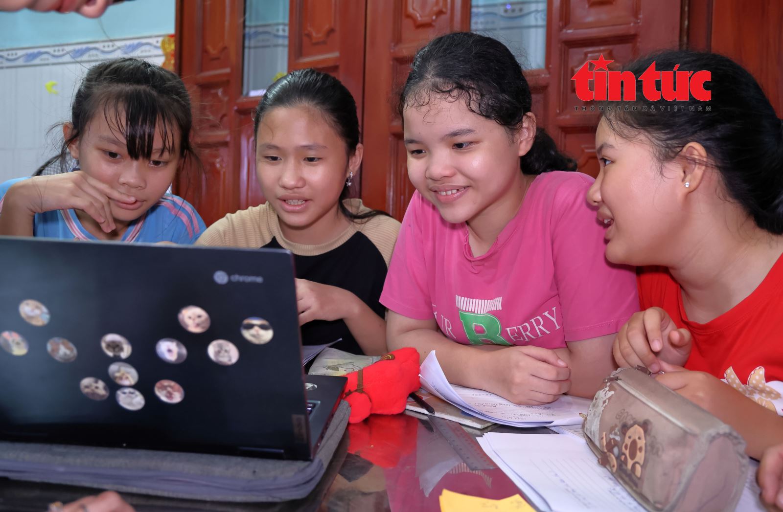Chú thích ảnh
