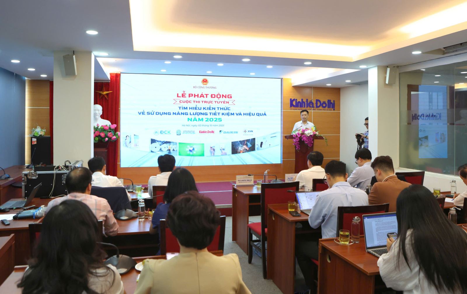 Chú thích ảnh
