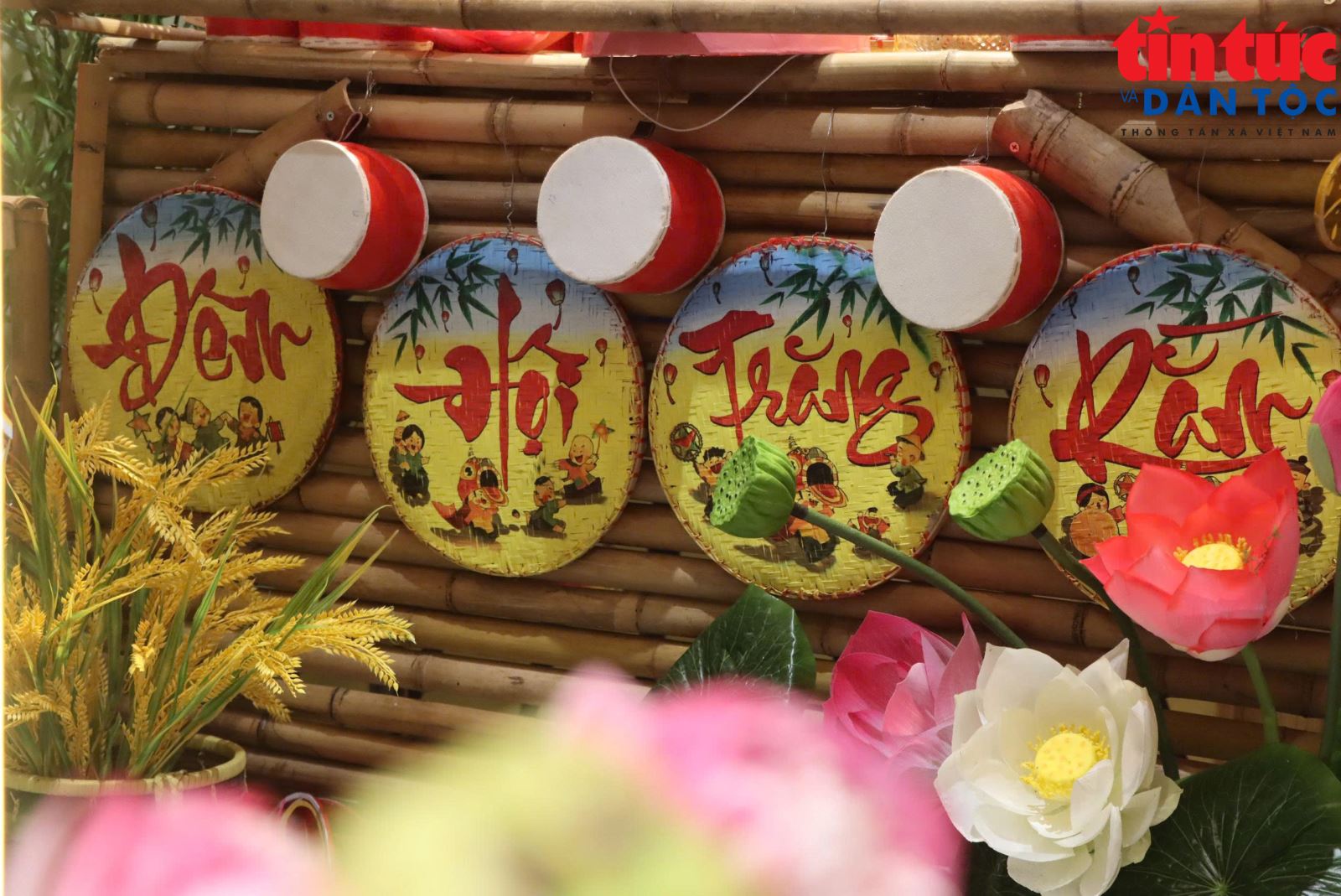 Chú thích ảnh