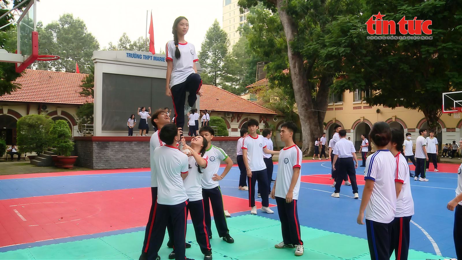 Chú thích ảnh