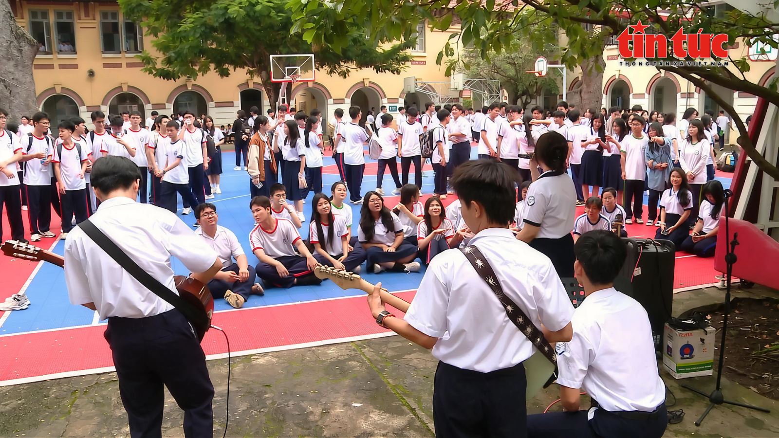 Chú thích ảnh