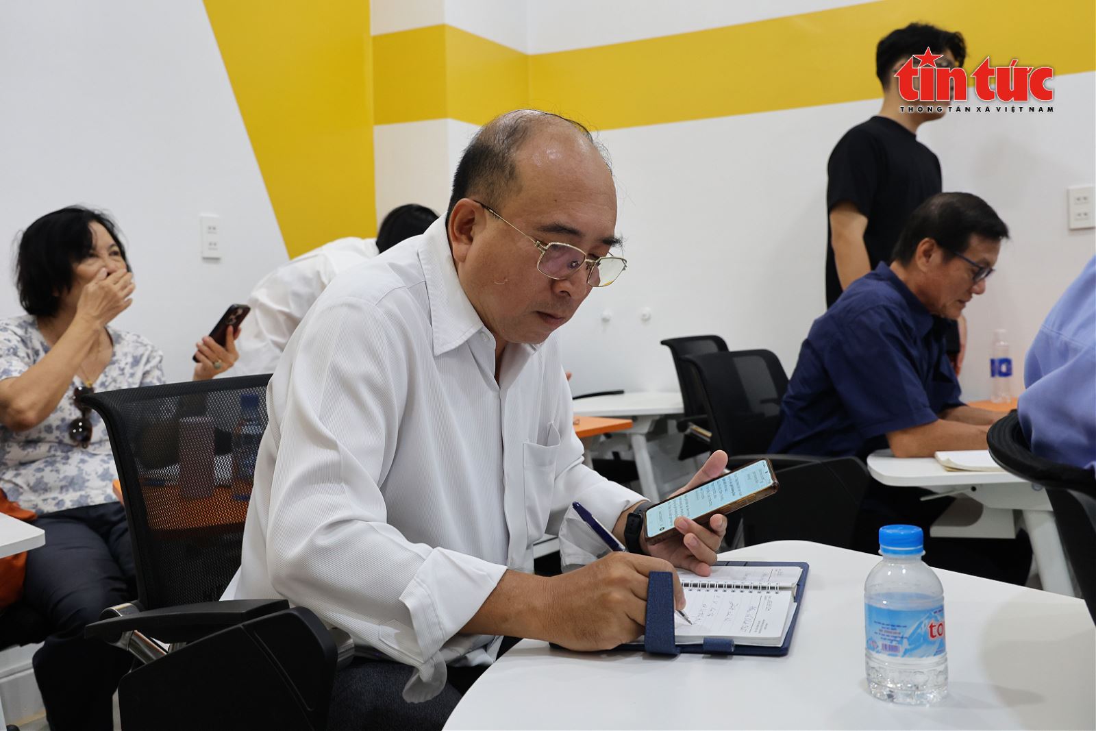 Chú thích ảnh