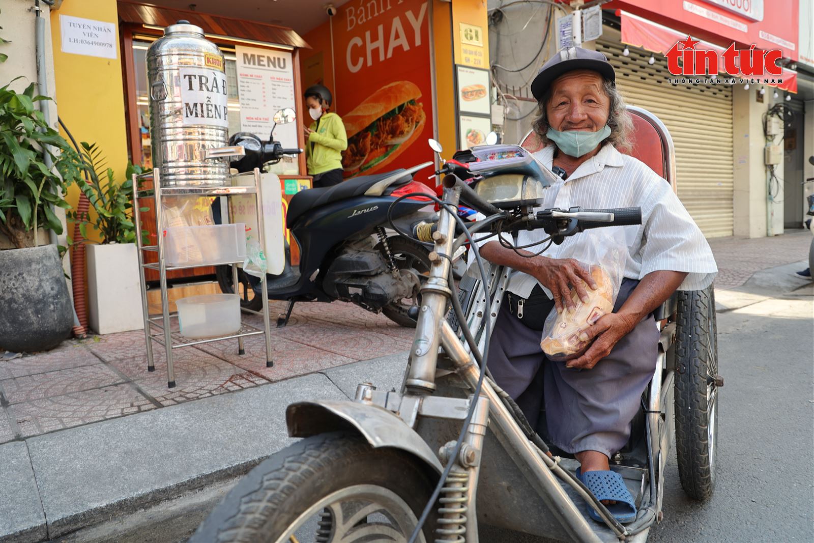Chú thích ảnh