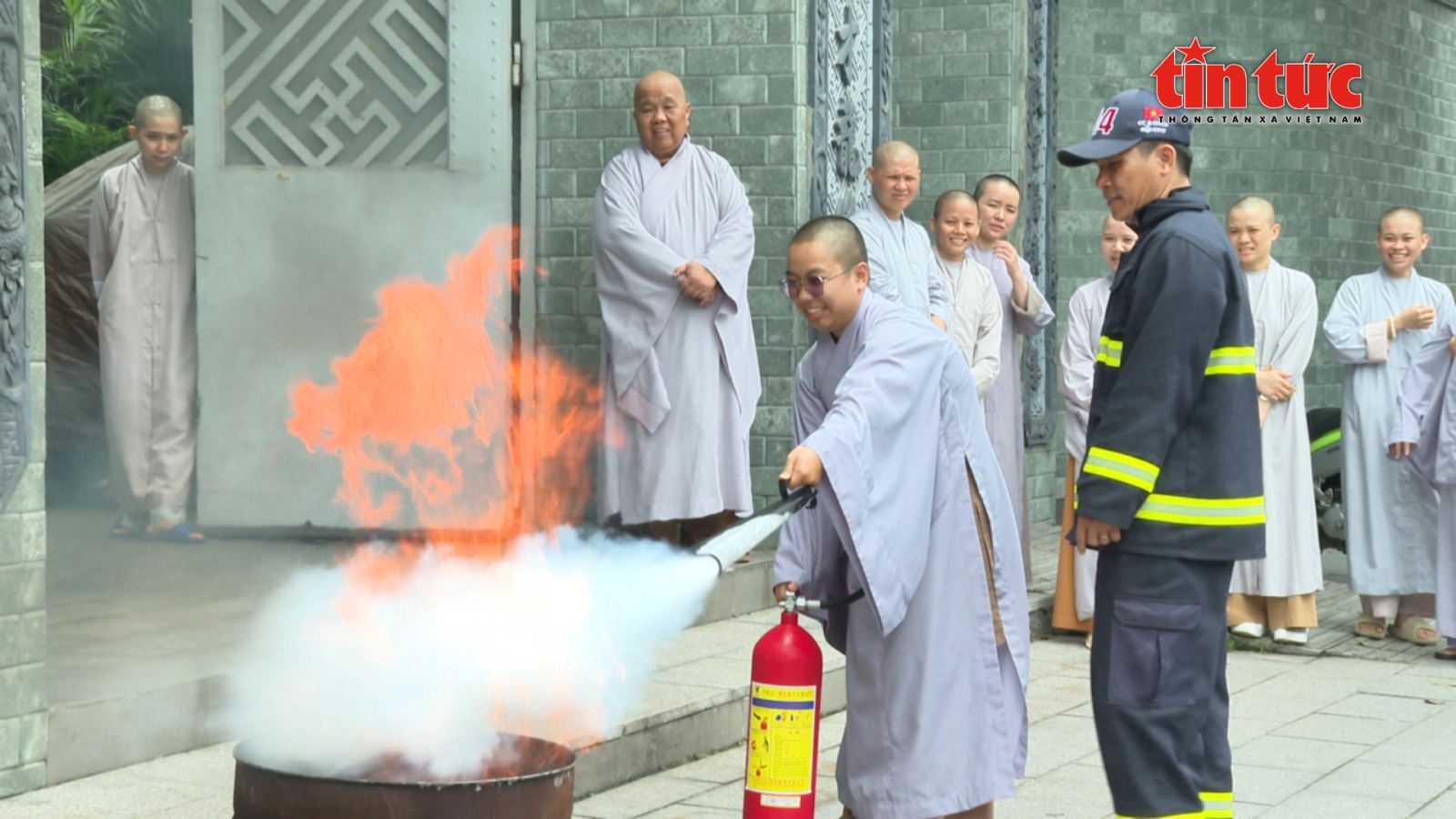 Chú thích ảnh