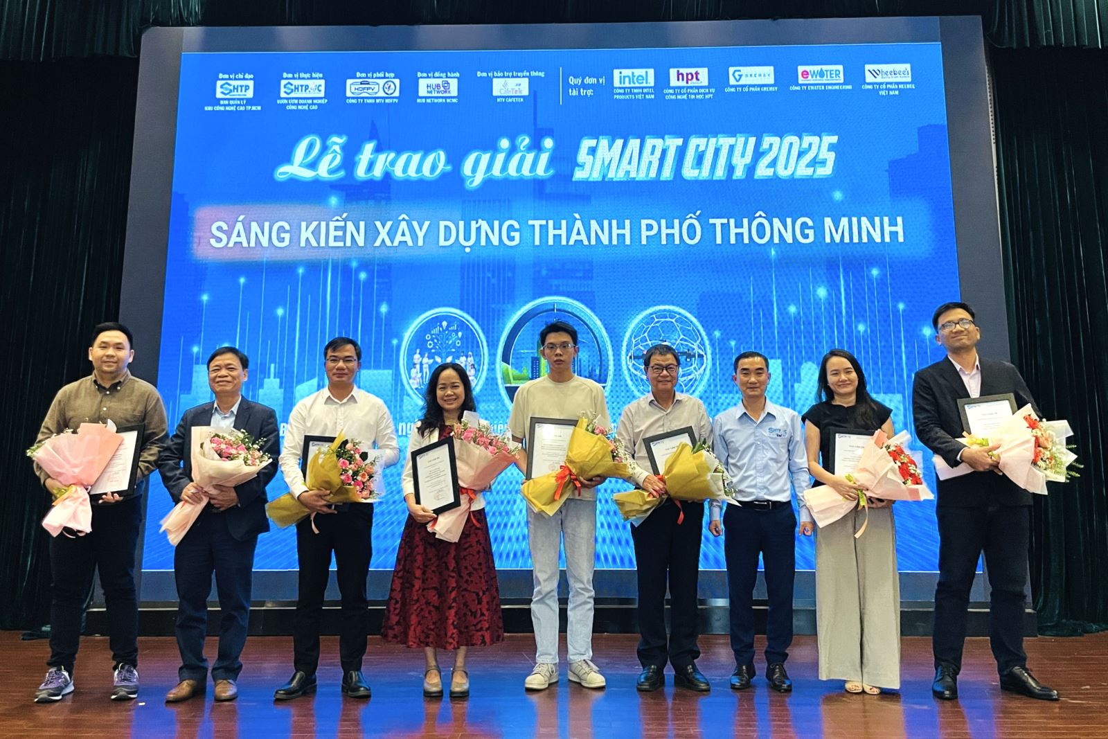 Tìm kiếm ‘kiến trúc sư’ cho đô thị thông minh từ cuộc thi Smart City 2025