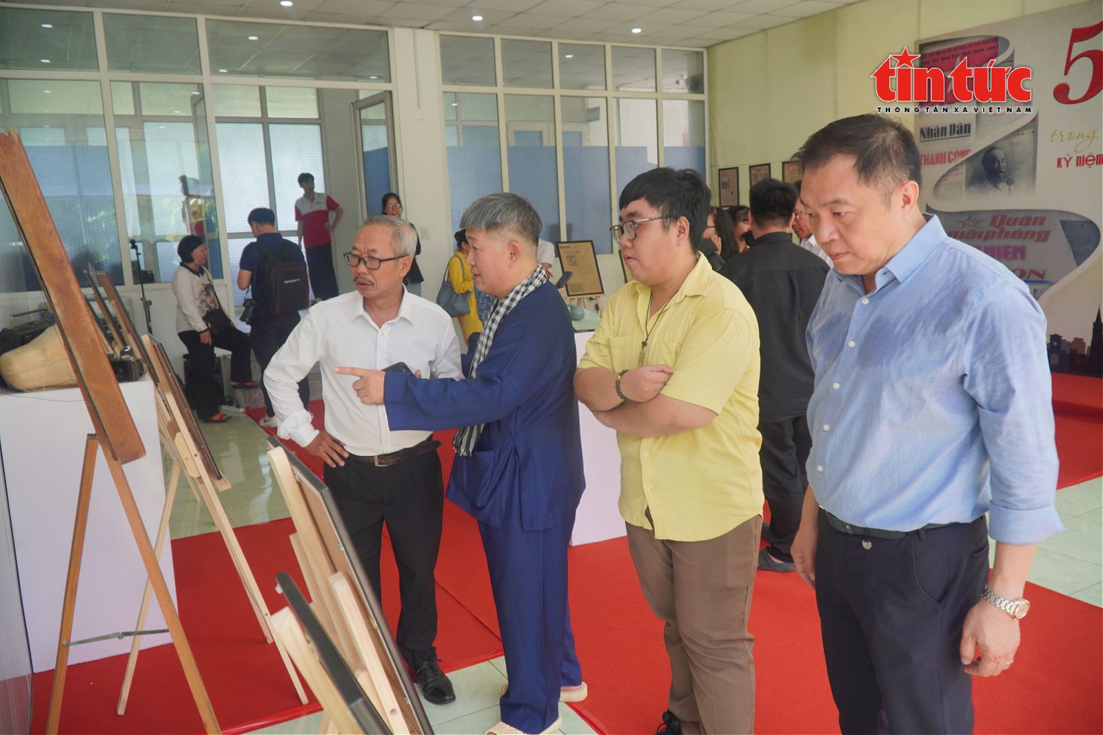 Chú thích ảnh