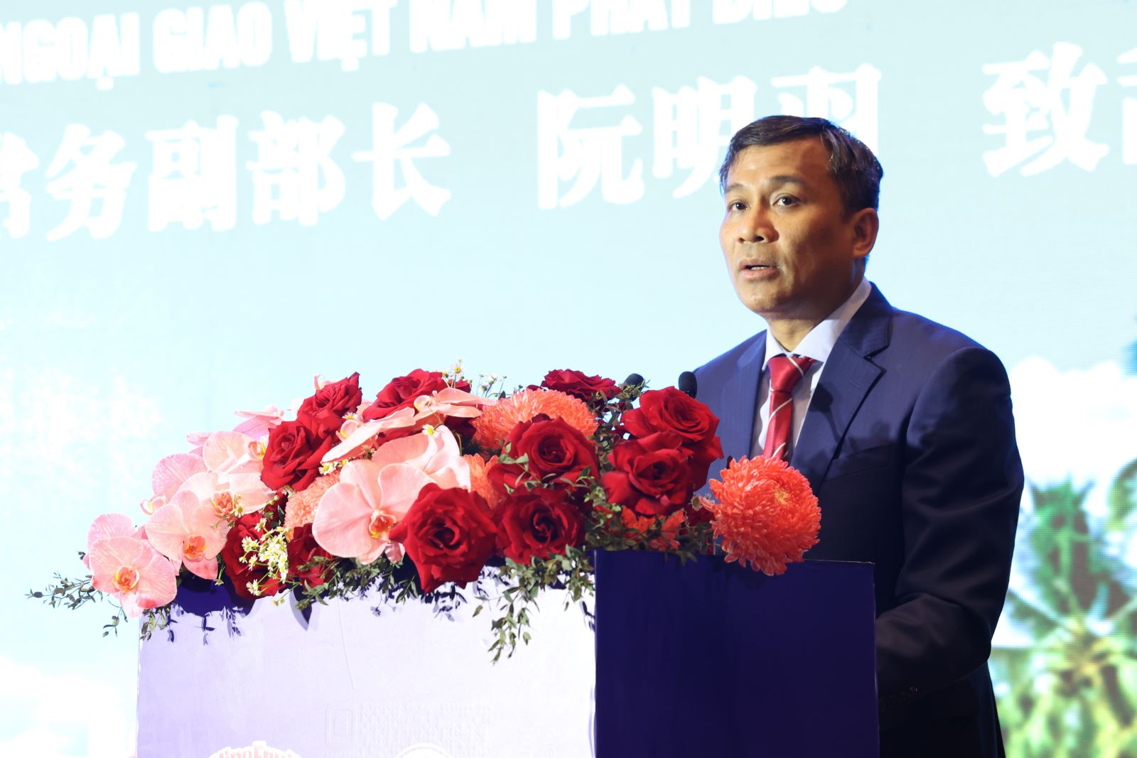 Ch&uacute; th&iacute;ch ảnh