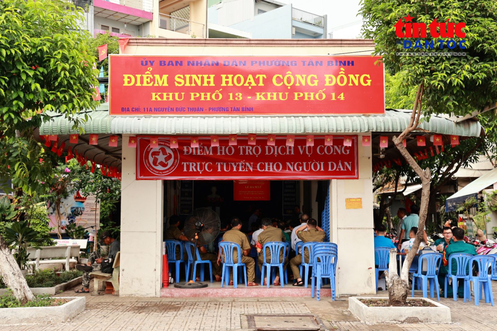 Chú thích ảnh