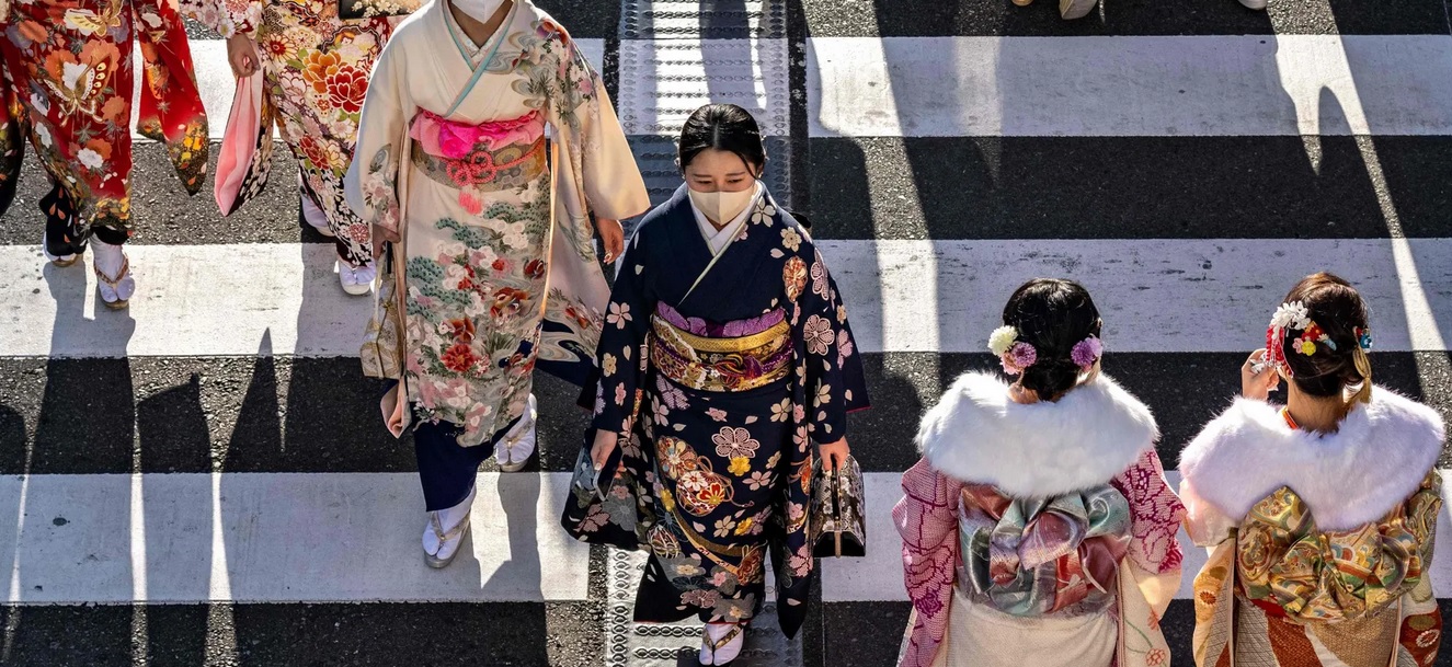 Các cô gái, chàng trai 20 tuổi Nhật Bản rạng rỡ dự Lễ Thành Nhân ...