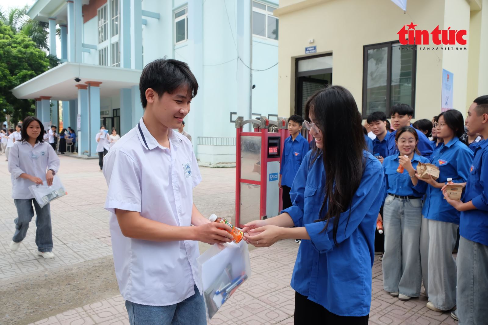 Chú thích ảnh