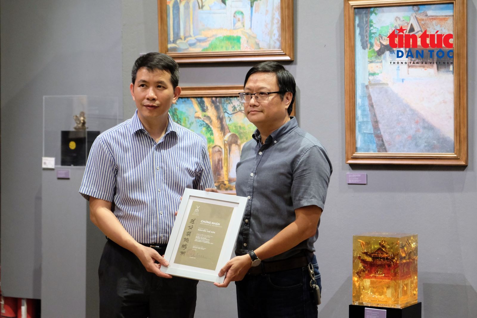 Chú thích ảnh