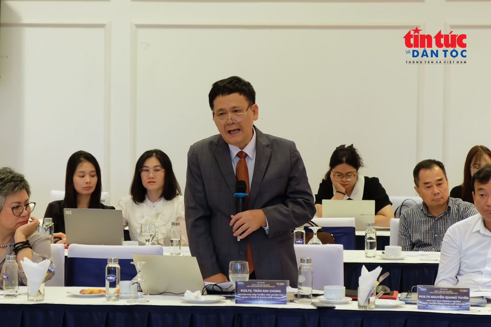 Chú thích ảnh